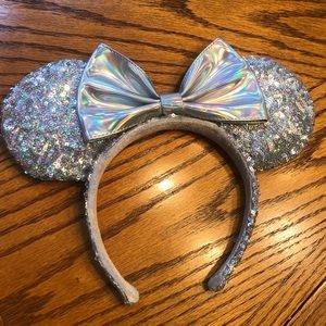 💕Disney Parks Magic Mirror Minnie Ears